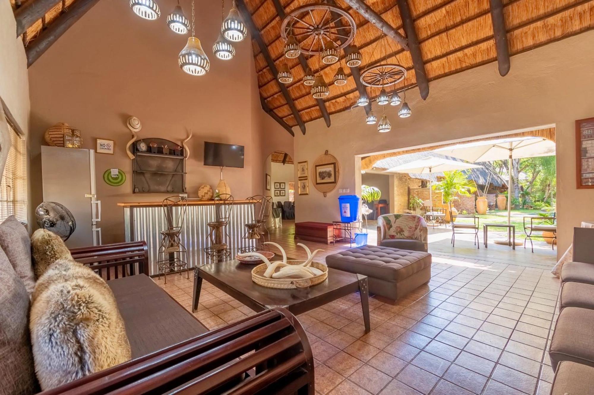 Nguni Lodge ヴィクトリア・フォールズ エクステリア 写真