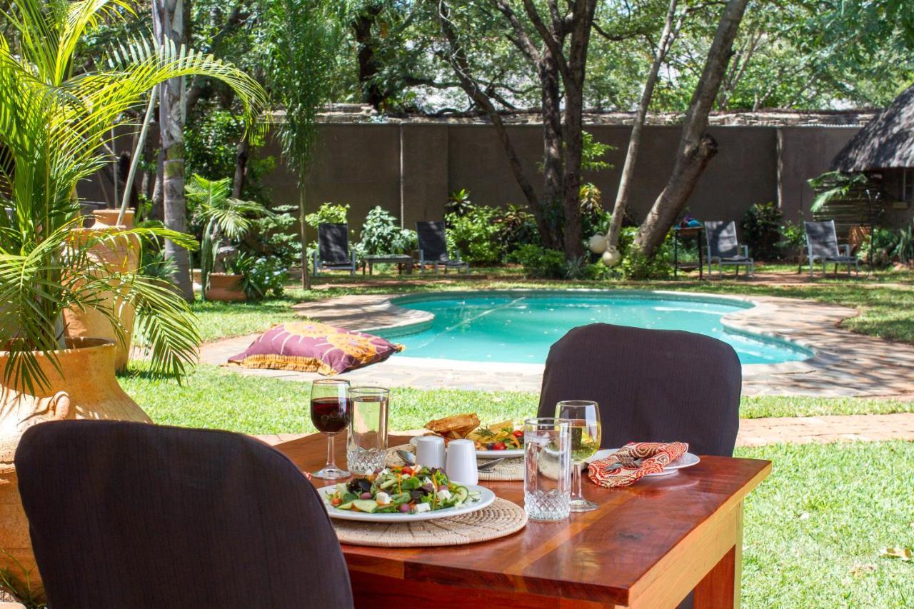 Nguni Lodge ヴィクトリア・フォールズ エクステリア 写真